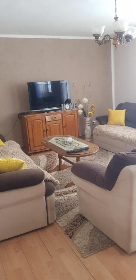 Apartman Lara Фоча Екстериор снимка
