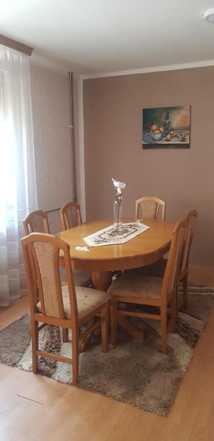 Apartman Lara Фоча Екстериор снимка